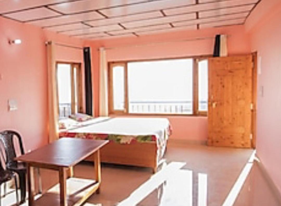 Orange Guest House Dharmkot Dharamshala Bilik gambar